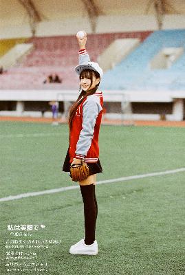 校园禁忌的爱恋？18岁少妇的<strong>诱惑</strong>与<strong>挣扎</strong>！